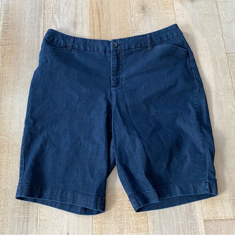 St. John's Bay Denim Bermuda Shorts Sz. 16W